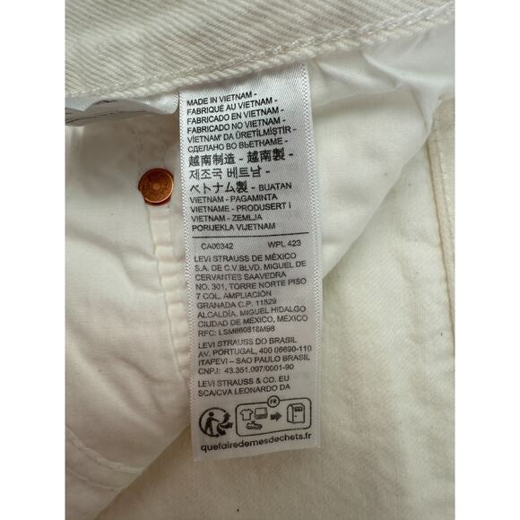 Levi's Premium Women Wedgie Straight Fit High Rise Jeans 27x28 White NWT - Picture 11 of 13